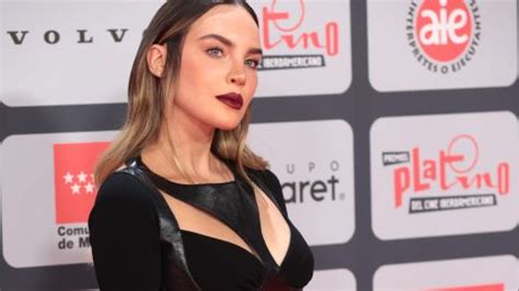 belinda nudes|Belinda: las 5 fotos más candentes de la cantante mientras .